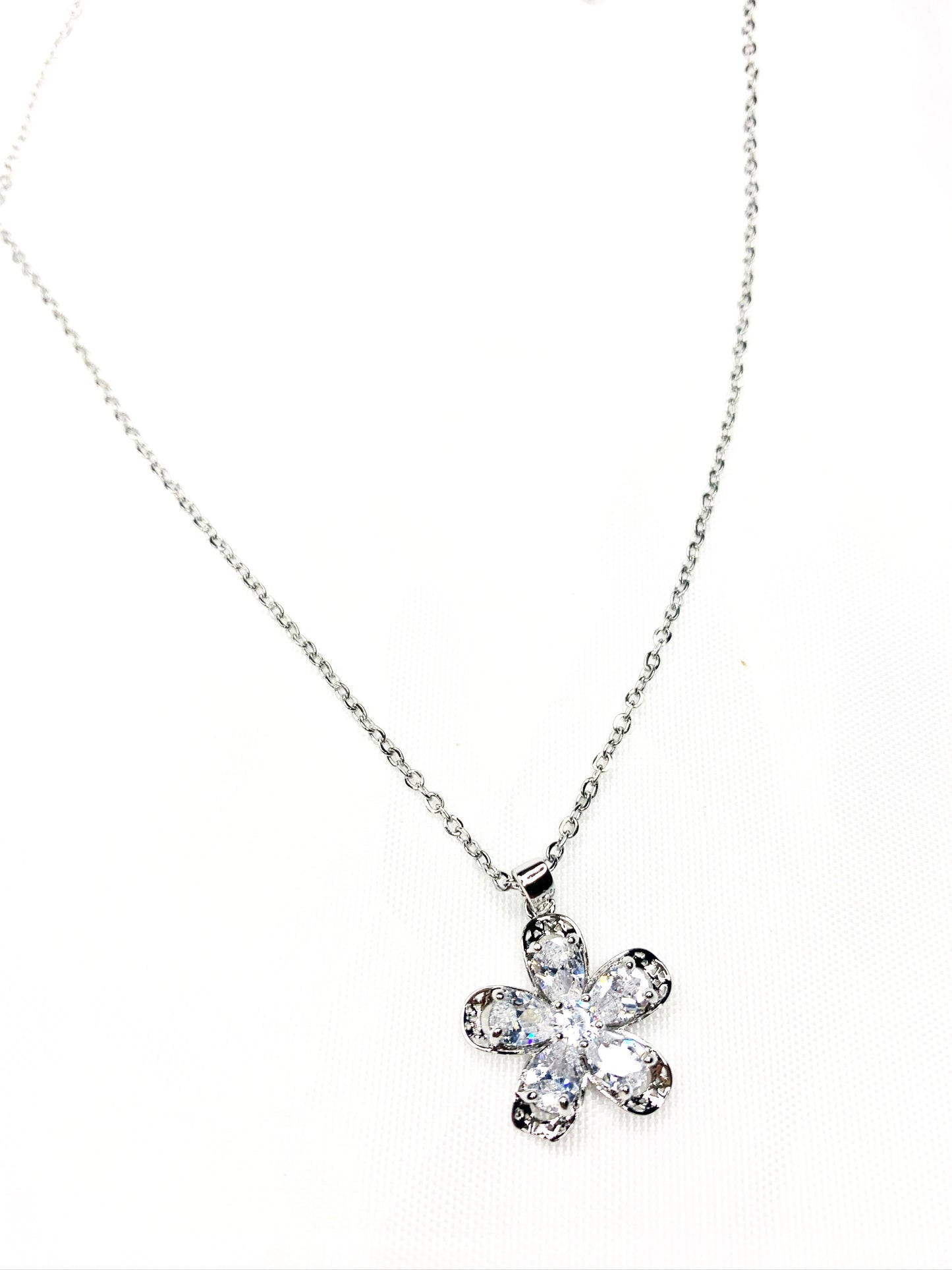 Silver Fleur Necklace