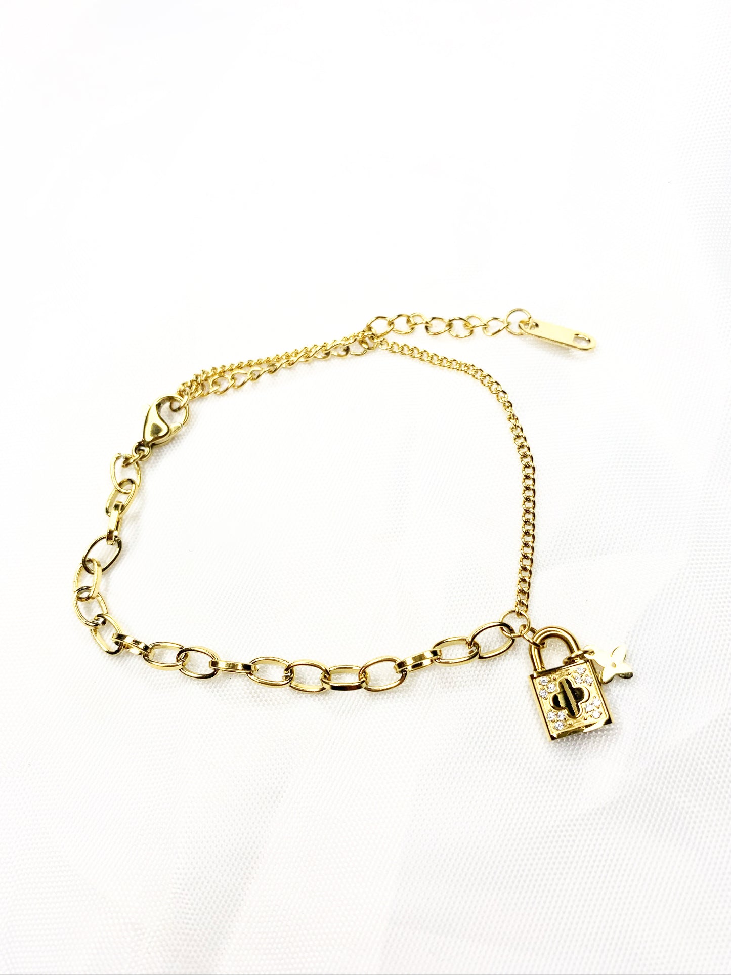 Gold Clover Lock Charm Bracelet