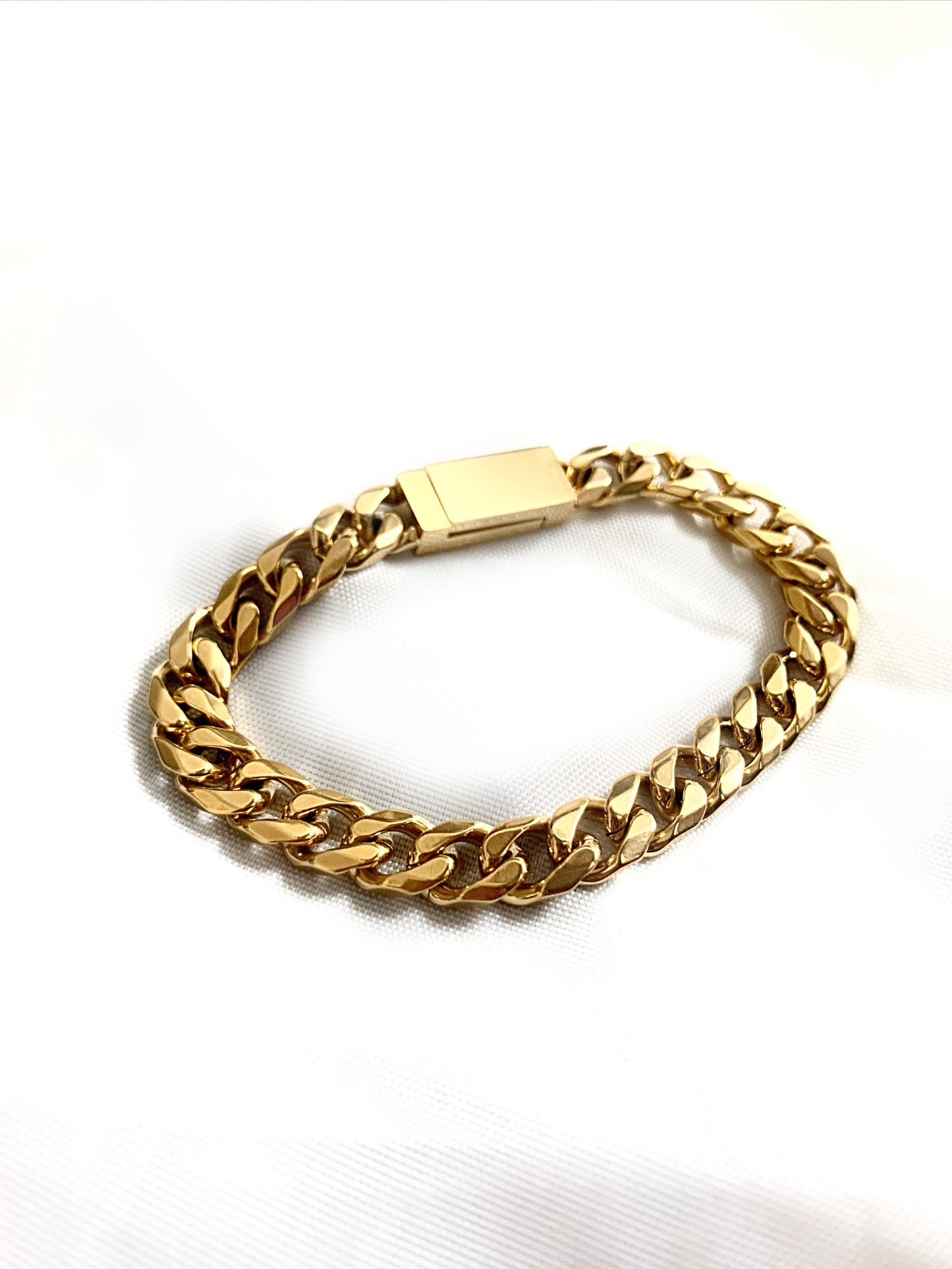 Gold Magnetic Cuban Link Bracelet